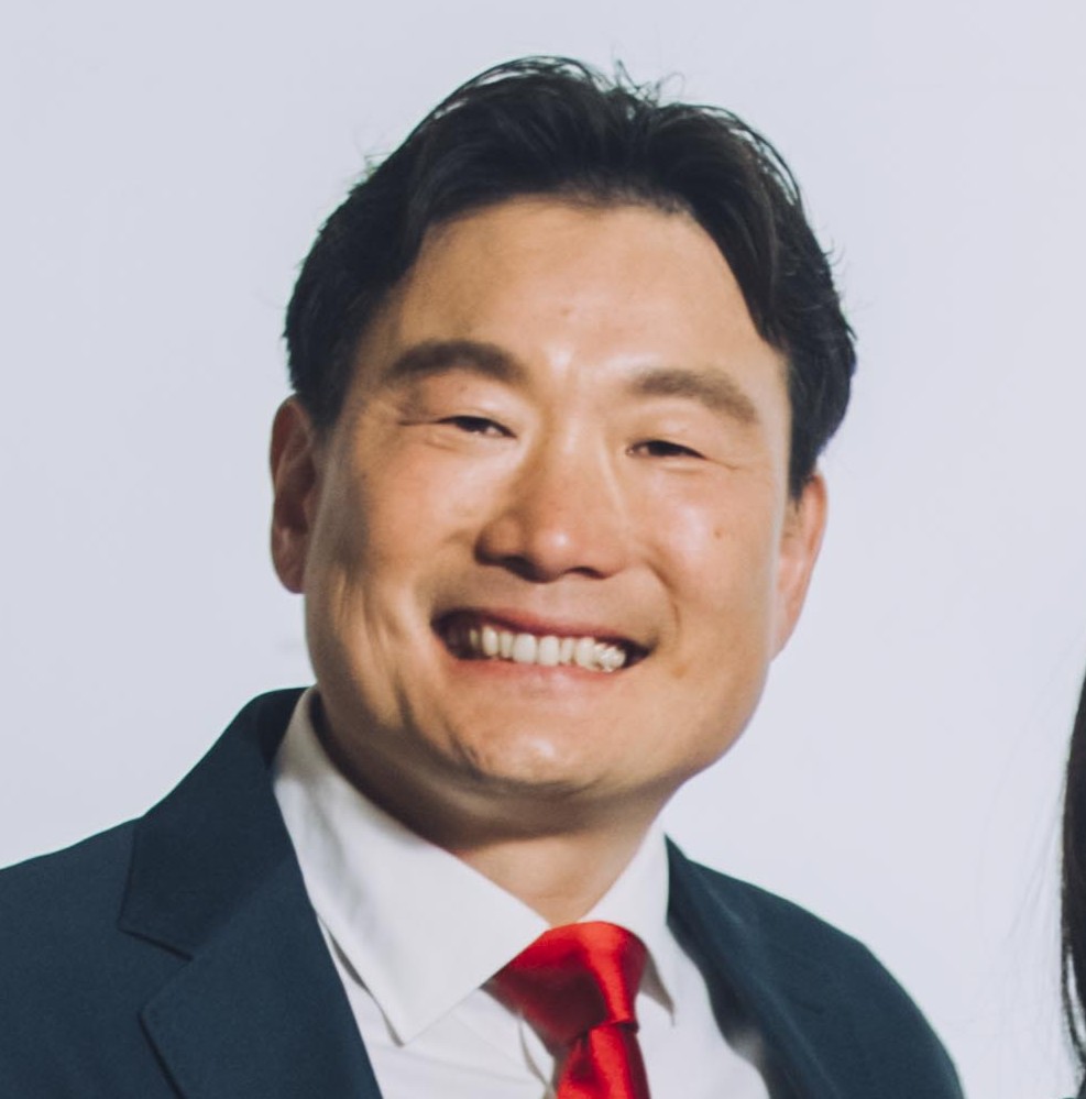 津田 剛